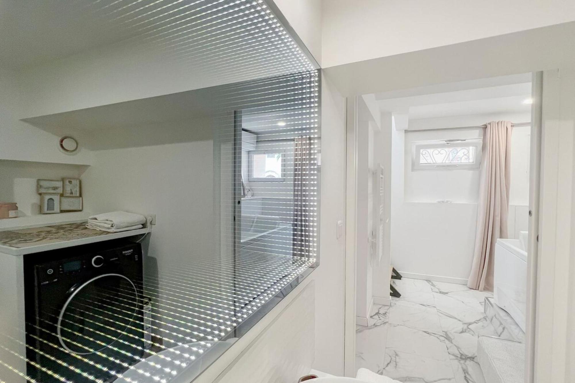 Dark Room Perpignan Aux 50 Nuances Jacuzzi Prive Villeneuve-de-la-Raho Exterior foto
